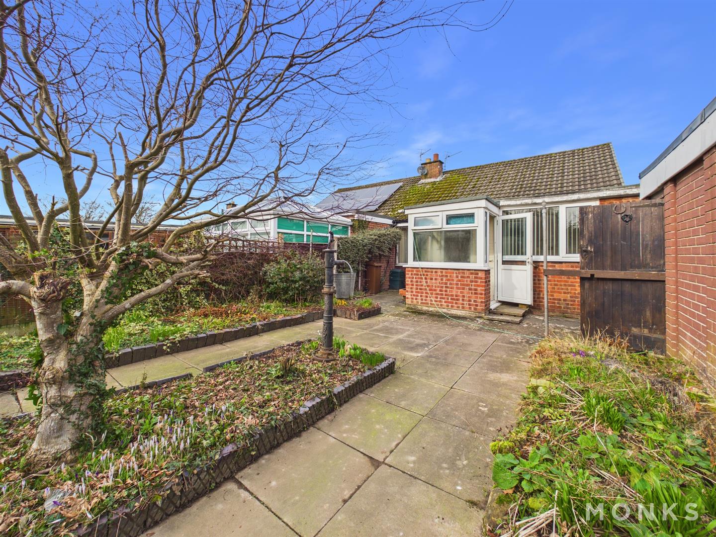 5 Friars Close, Oswestry, SY11 2LR For Sale